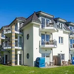 Hof 3*
